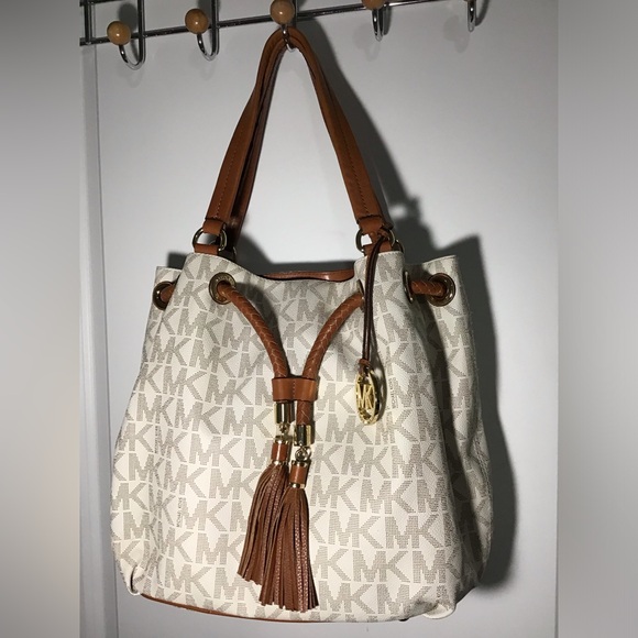 Michael Kors Beige and Brown Logo Shoulder Bag - Picture 2 of 9